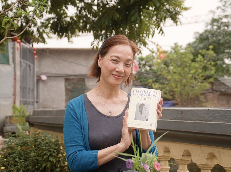 Tuần thơ Se Sẽ Chứ 2021 tiếp tục lan tỏa tình yêu với Lưu Quang Vũ và Xuân Quỳnh Tuần thơ Se Sẽ Chứ 2021 tiếp tục lan tỏa tình yêu với Lưu Quang Vũ và Xuân Quỳnh