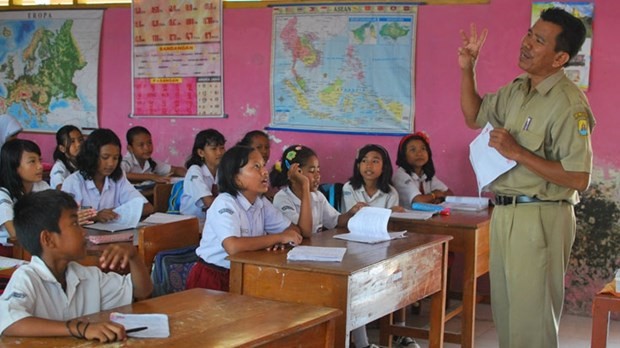 Tiếng Indonesia sẽ trở thành một trong các ngôn ngữ chính thức của ASEAN? Tiếng Indonesia sẽ trở thành một ngôn ngữ chính thức của ASEAN?