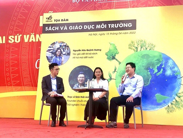 Đọc sách để sống xanh