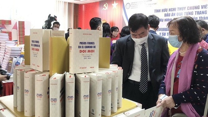 Dấu ấn tình hữu nghị Việt Nam-Cuba qua từng trang sách