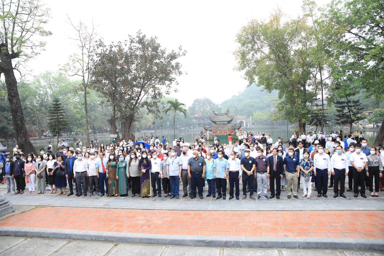 Hành trình hữu nghị ý nghĩa tại Hà Nội Một hành trình giao lưu hữu nghị ý nghĩa tại Hà Nội