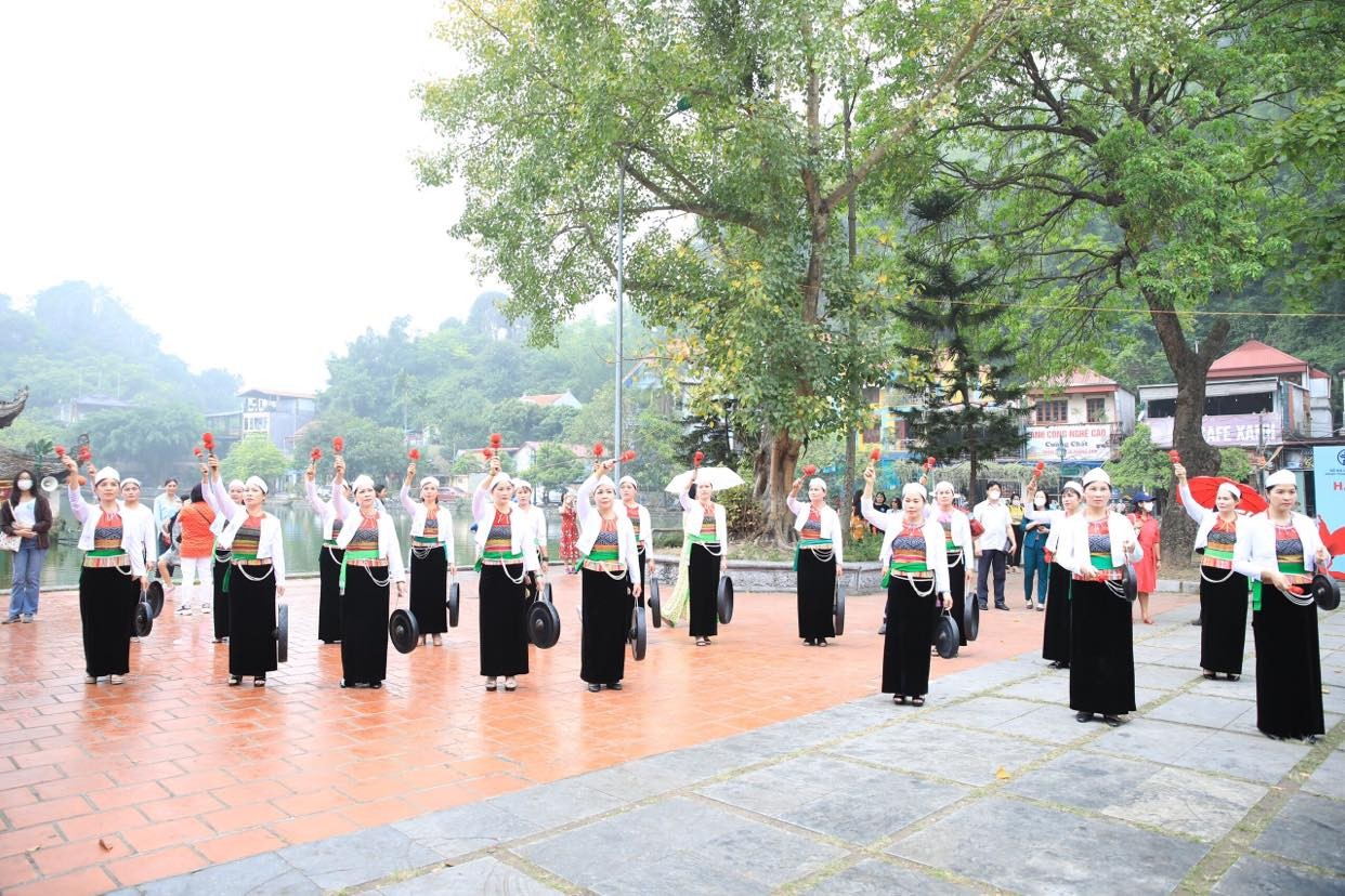 Hành trình hữu nghị ý nghĩa tại Hà Nội Một hành trình giao lưu hữu nghị ý nghĩa tại Hà Nội