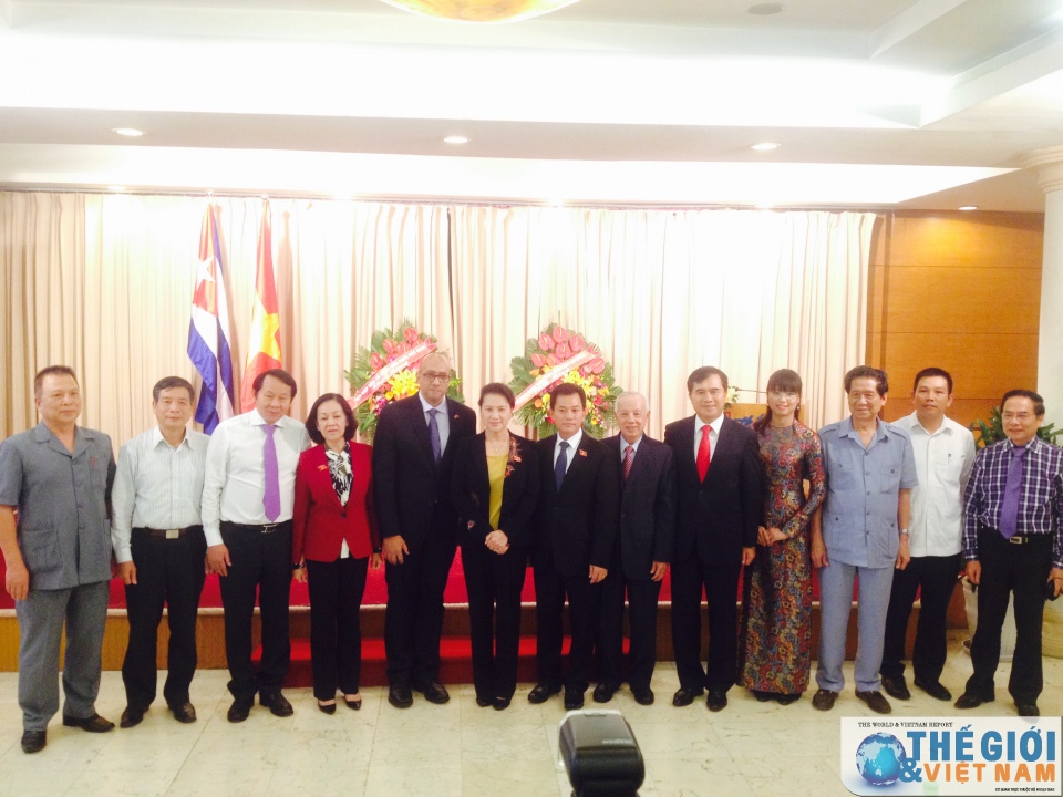 hoi huu nghi viet nam cuba co tan chu ti ch