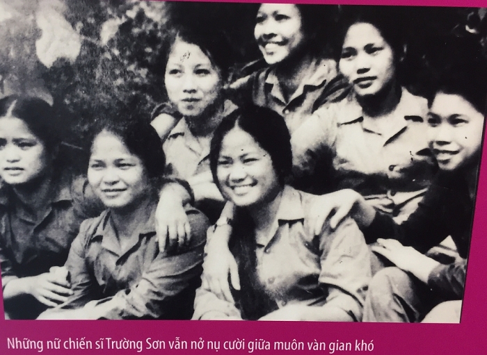 “Kiêu hãnh Trường Sơn” - Sống lại ký ức của những bông hồng thép kieu hanh truong son song lai ky uc cua nhung co gai tren duong truong son