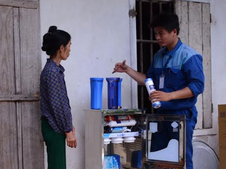 Nước sạch về với “làng ung thư” Cờ Đỏ