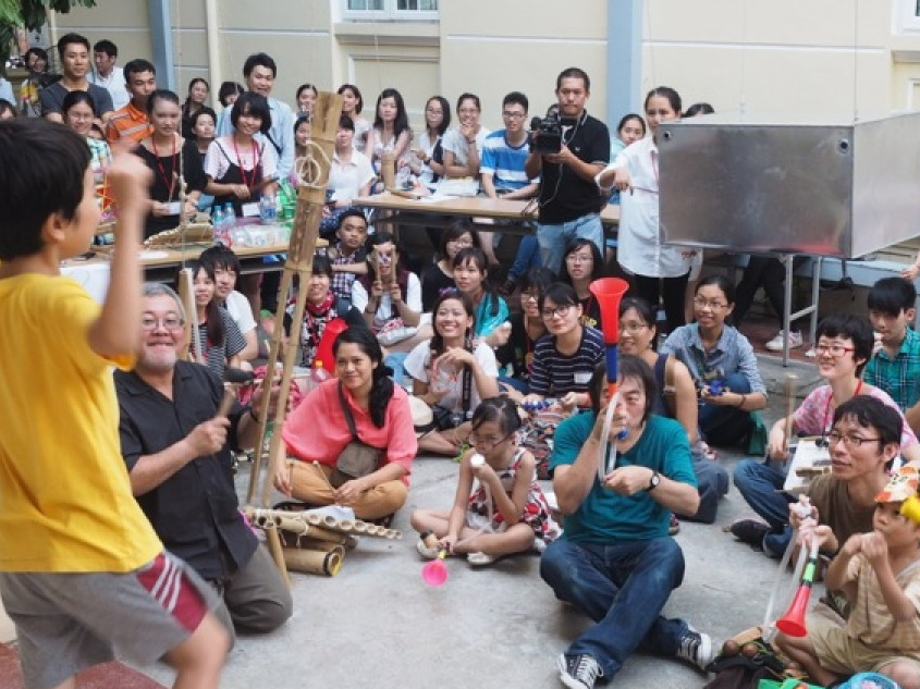 Dàn nhạc ngẫu hứng của “Hanoi Collective Orchestra”
