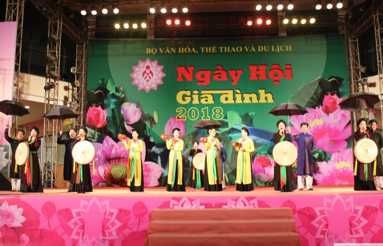 Phát huy các giá trị văn hoá dân tộc qua Ngày hội Gia đình Việt Nam 2018