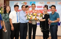 o nha chong dich nhu nguoi viet tai duc