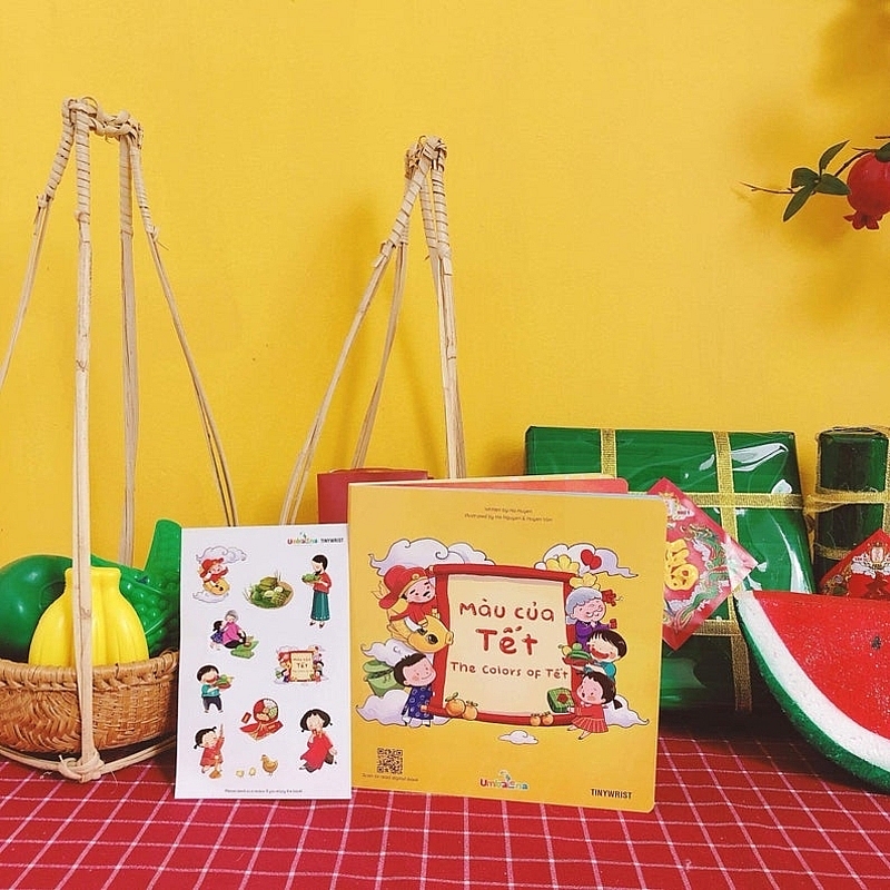 Phụ huynh Việt tại Mỹ phát hành sách song ngữ lưu truyền văn hóa truyền thống Phụ huynh Việt tại Mỹ phát hành sách song ngữ lưu truyền văn hóa truyền thống