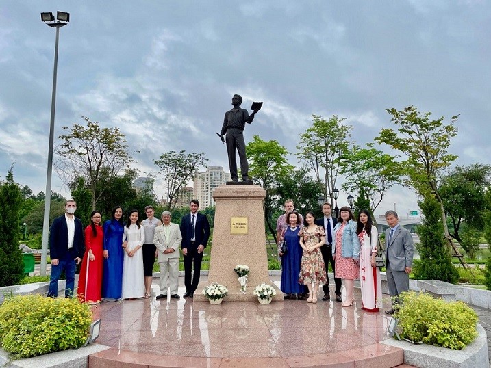 Khai mạc Tuần lễ tiếng Nga tại Việt Nam Khai mạc Tuần lễ tiếng Nga tại Việt Nam