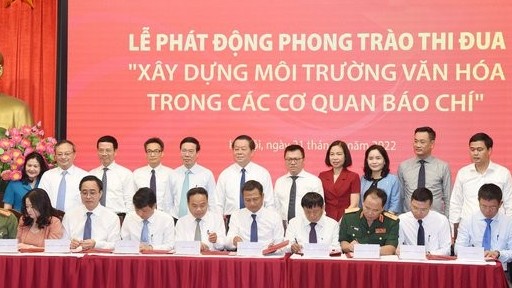 Xây dựng môi trường văn hóa trong các cơ quan báo chí