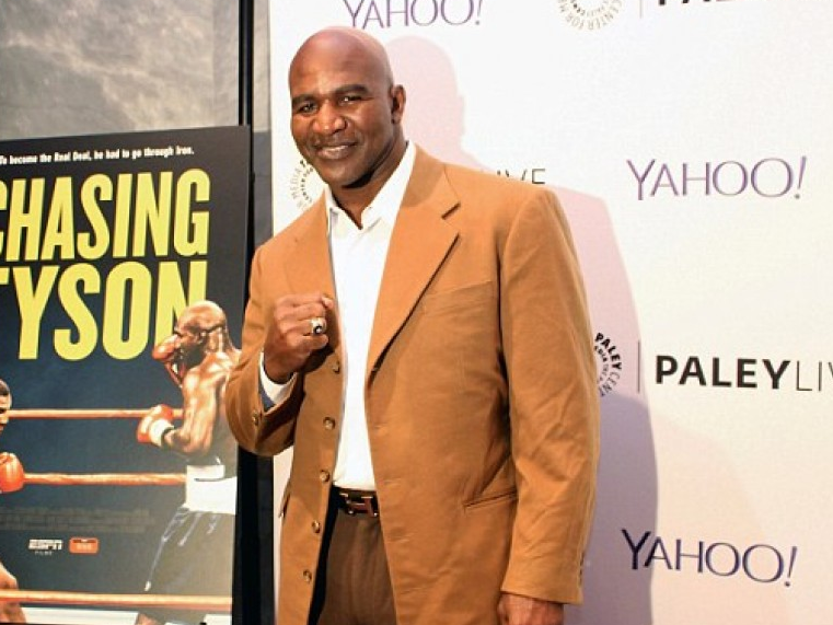 Mike Tyson đến Việt Nam đóng phim