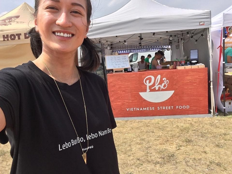 co gai goc viet va huong vi pho que nha o slovakia