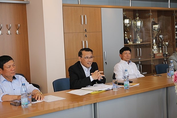 cong dong nguoi viet nam hoi nhap tot trong xa hoi czech 2