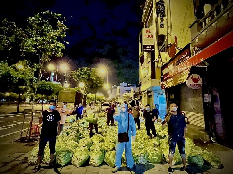 VKBIA và Saigon Share với những “Chuyến xe nghĩa tình’ hướng về TP. Hồ Chí Minh Những 'Chuyến xe nghĩa tình’ hướng về TP. Hồ Chí Minh