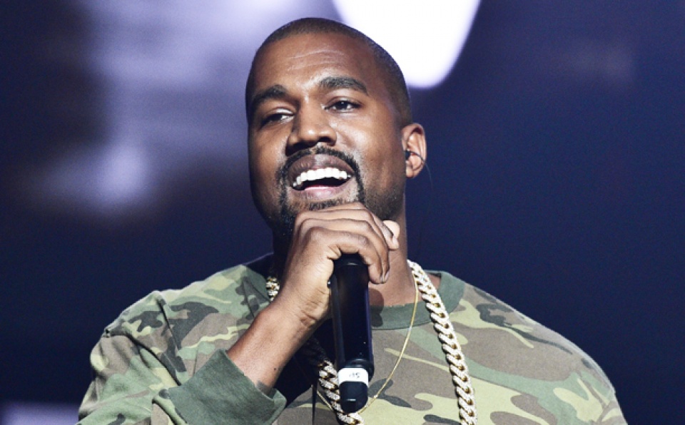 Kanye West “vượt mặt” thần tượng Michael Jackson kanye west vuot mat than tuong michael jackson