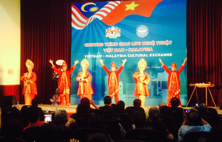 Giao lưu nghệ thuật Malaysia - Việt Nam