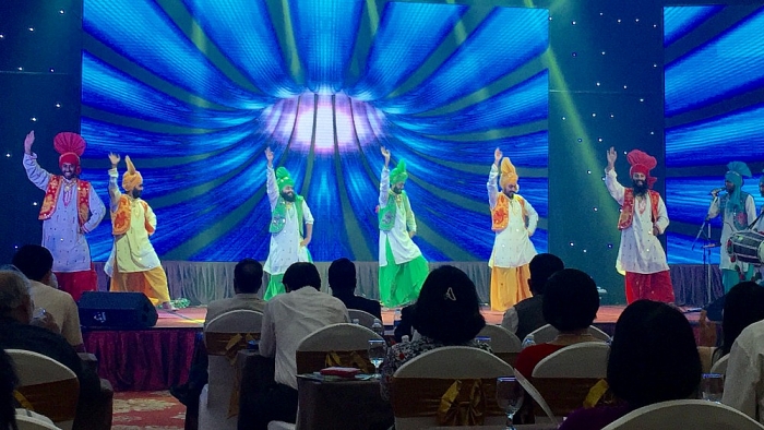 Khai mạc Liên hoan hữu nghị nhân dân Việt Nam - Ấn Độ năm 2019 khai man lien hoan huu nghi nhan dan viet nam an do nam 2019