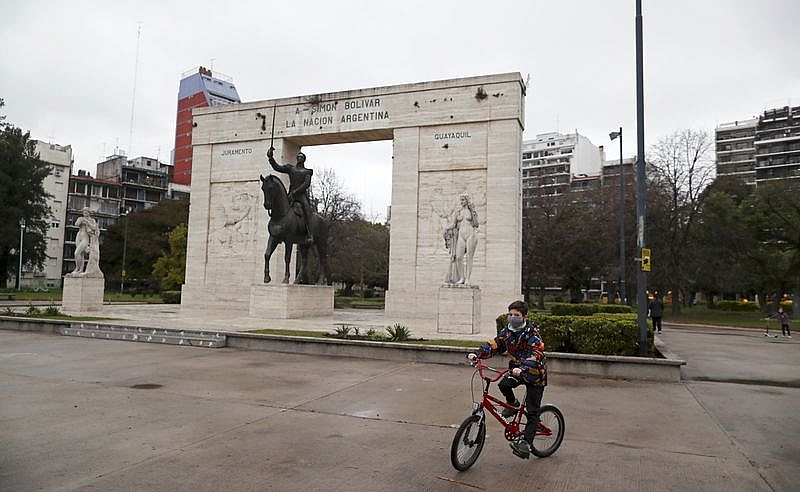 the gioi van cang minh chong dich covid 19