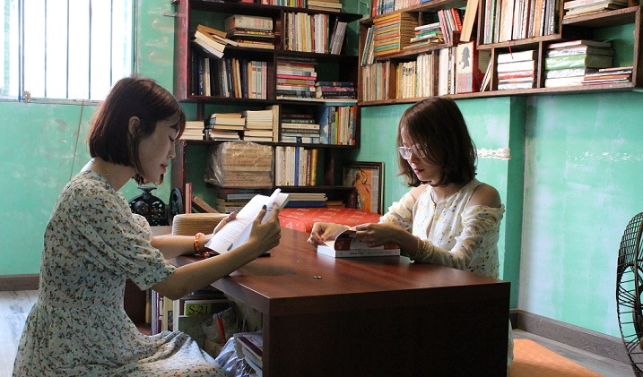 Viết về những ngày sống chậm trong đại dịch Covid-19 Viết về những ngày sống chậm trong đại dịch Covid-19