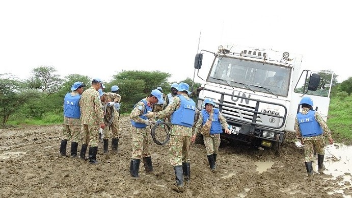 Chuyện lính công binh Việt Nam làm nhiệm vụ cứu hộ đường bộ ở Abyei