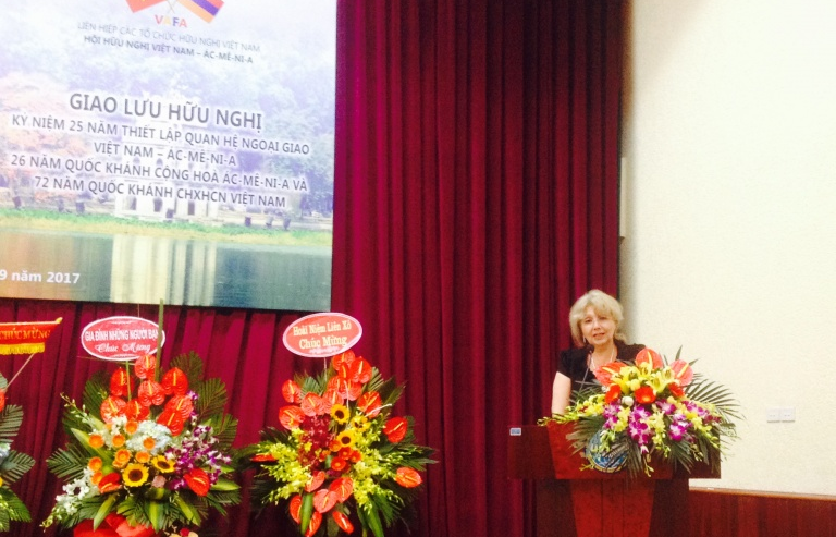 Giao lưu hữu nghị Việt Nam – Armenia