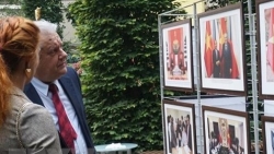 Bạn bè Czech ấn tượng với triển lãm ảnh về Việt Nam