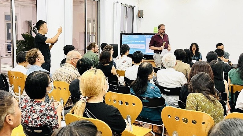 Toạ đàm về tác phẩm đoạt giải Goncourt của nhà văn Pháp