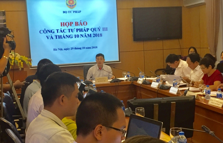 Bộ Tư pháp trả lời nhiều vấn đề nóng trong công tác quý III và tháng 10