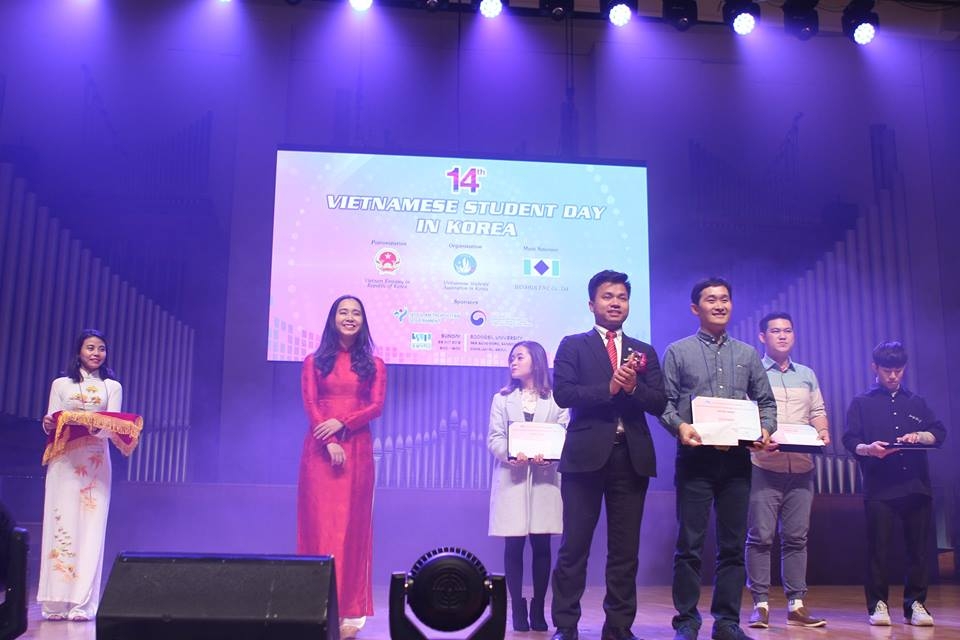 ngay hoi dam sac cua sinh vien viet nam tai han quoc