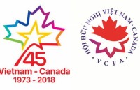 nu hoa si minh hoa noi tieng canada giao luu tai viet nam
