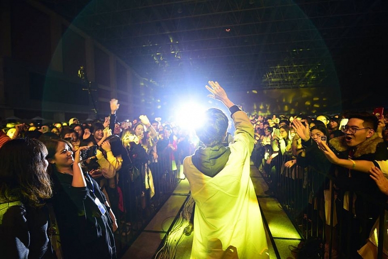 Lễ hội Âm nhạc BridgeFest 2020 Thay đổi bắt đầu từ chính bạn le hoi am nhac bridgefest 2020 thay doi bat dau tu chinh ban