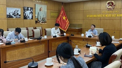 Đào tạo kỹ năng viết báo cáo, phát biểu cho cán bộ ngoại giao trẻ