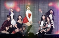 nghe si k pop cung nhau tung album moi giua mua dich covid 19