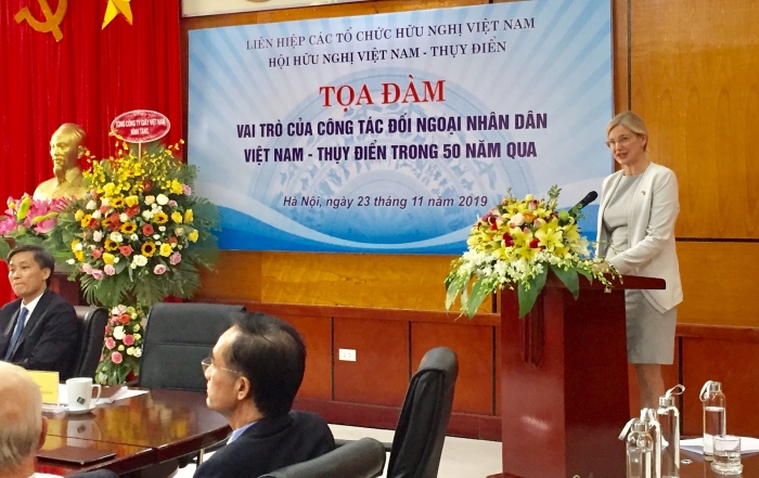 tang cuong doi ngoai nhan dan viet nam thuy dien