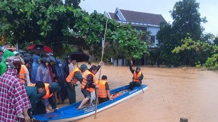 Đại sứ Anh: 'Chúng tôi sẽ tiếp tục đồng hành cùng Việt Nam vượt qua khó khăn này'