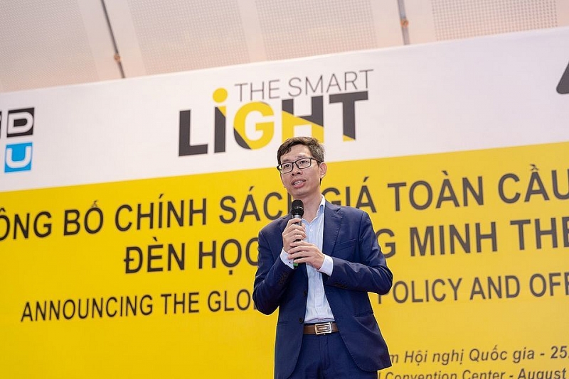 Khi CEO công nghệ ra sách về tình thầy trò mang tên ‘Nghề vương bụi phấn’ CEO công nghệ ra sách ‘Nghề vương bụi phấn’ về tình thầy trò