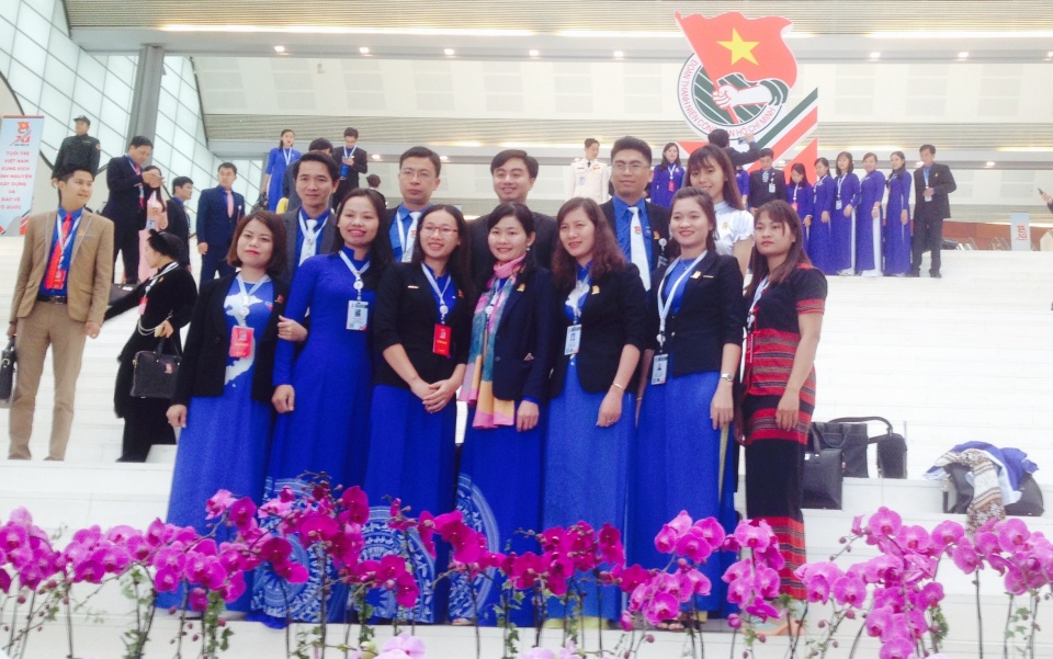 thanh nien phai lam chu nuoc nha mot cach xung dang nhat