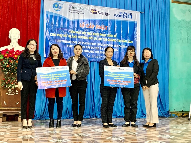 UN Women hỗ trợ người dân có hoàn cảnh khó khăn, chịu ảnh hưởng bởi lũ lụt tại Quảng Trị