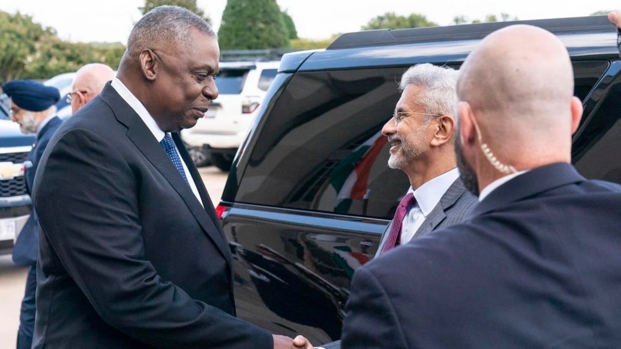 Gác lại vấn đề máy bay F-16 của Pakistan, Mỹ-Ấn Độ siết chặt hợp tác quốc phòng nhằm đối trọng Trung Quốc