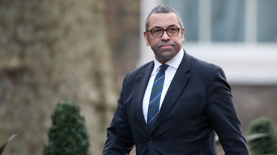 Ngoại trưởng James Cleverly: Anh sẽ nghe ngóng cẩn thận từng lời của Tổng thống Putin