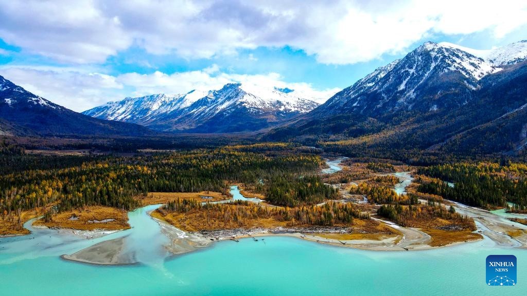 Khung cảnh mùa thu 'vắt ngang qua' Trung Quốc Khung cảnh mùa thu 'vắt ngang qua' Trung Quốc