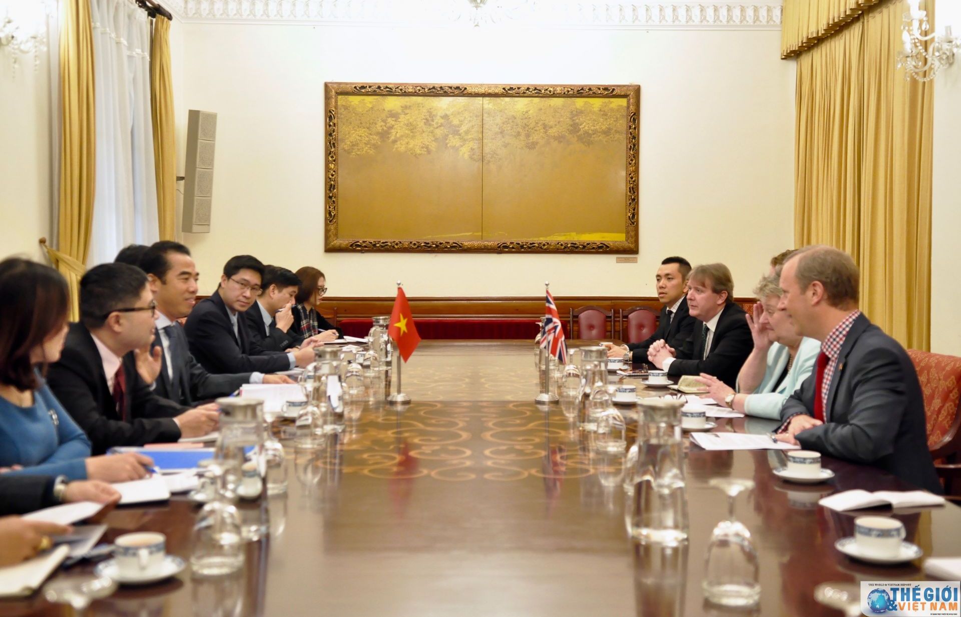 Thứ trưởng Ngoại giao Tô Anh Dũng tiếp Quốc vụ khanh Bộ Ngoại giao Anh Heather Wheller