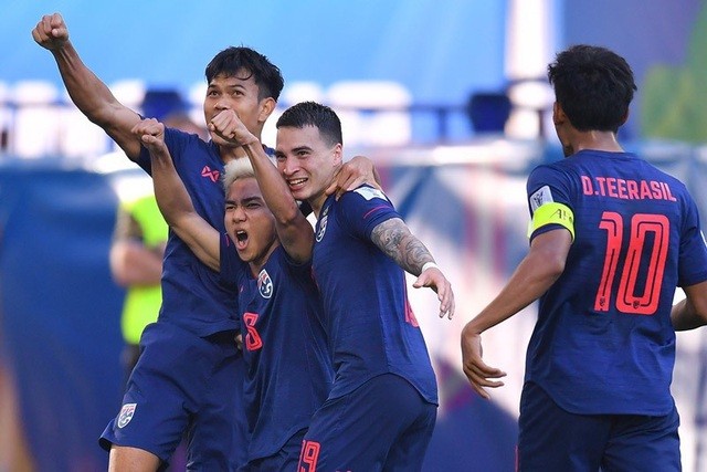 Bất chấp Covid-19 'nóng rẫy', Thái Lan vẫn mạnh dạn chạy đua đăng cai vòng loại World Cup 2022 với Việt Nam