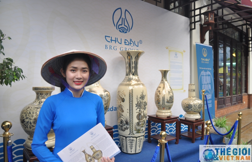 Triển lãm "Tinh hoa Gốm Chu Đậu" chào mừng Hội nghị thượng đỉnh Mỹ - Triều