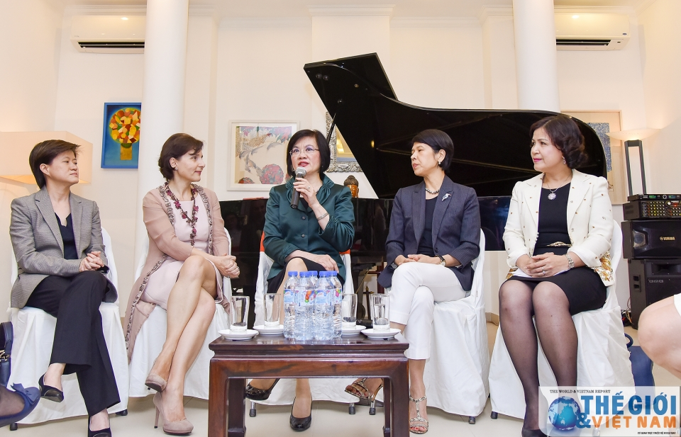 Cán bộ nữ đem lại luồng gió mới trong ngành Ngoại giao