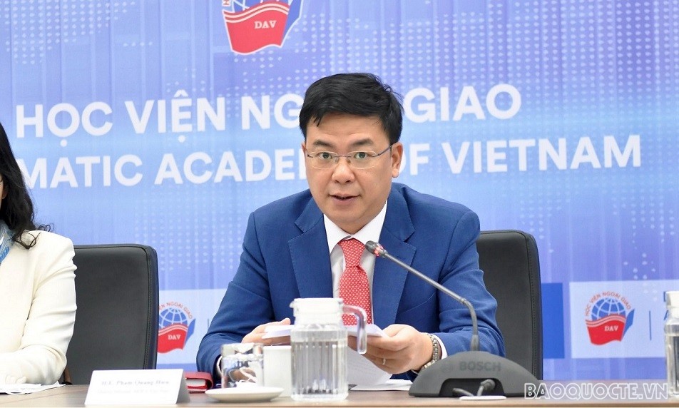 Thứ trưởng Ngoại giao Phạm Quang Hiệu phát biểu tại Lễ ra mắt. (Ảnh: Duy Quang)