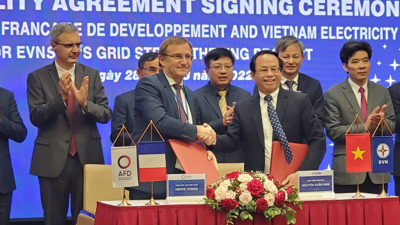 EVN ký kết thỏa thuận tín dụng cho khoản vay trị giá 80 triệu EUR với Pháp