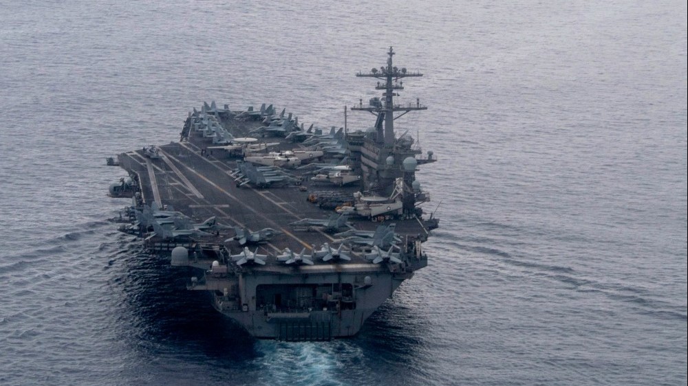 Tập trận xong với Ấn Độ, tàu sân bay Mỹ tiến vào Biển Đông