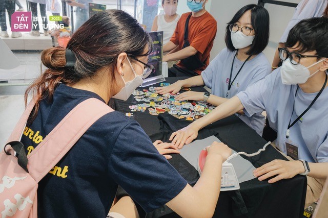 Tiếp nối câu chuyện 'thời trang bền vững' cùng Tắt đèn bật ý tưởng 2022 Tiếp nối câu chuyện 'Thời trang bền vững' cùng Tắt đèn Bật ý tưởng 2022